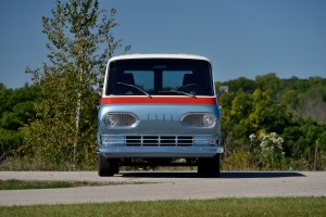 1964 Ford Econline Shelby Van_34